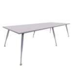 Spyder Meeting Table
